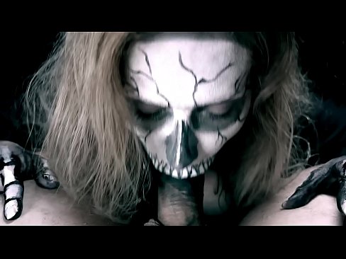 ❤️ Demon nighean sucking cock le a beul dubh agus slugadh cum. Pornografach  leinn gd.superpornpics.ru ️❤